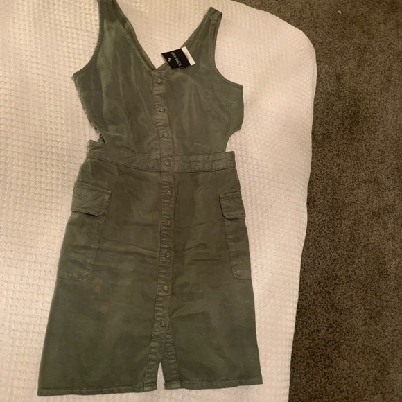 Top Shop button up dress with side cut outs - Picture 1 of 9
